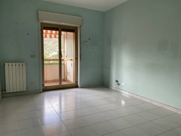 Appartamento a Messina in Via Sivirga - Foto 2