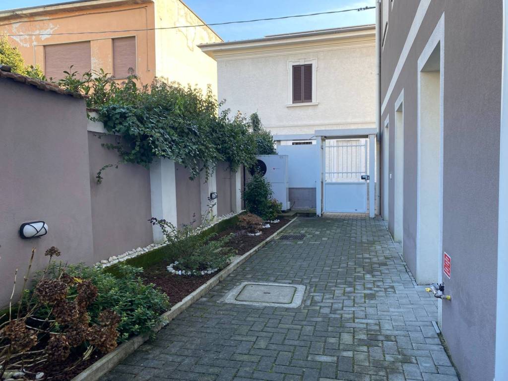 Appartamento a Gallarate in Via Pasubio, 3 - Foto 3