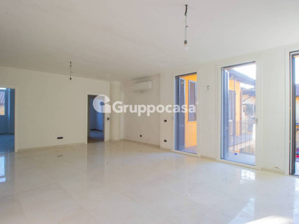 Appartamento a Magenta in Via Roma, 24 - Foto 2