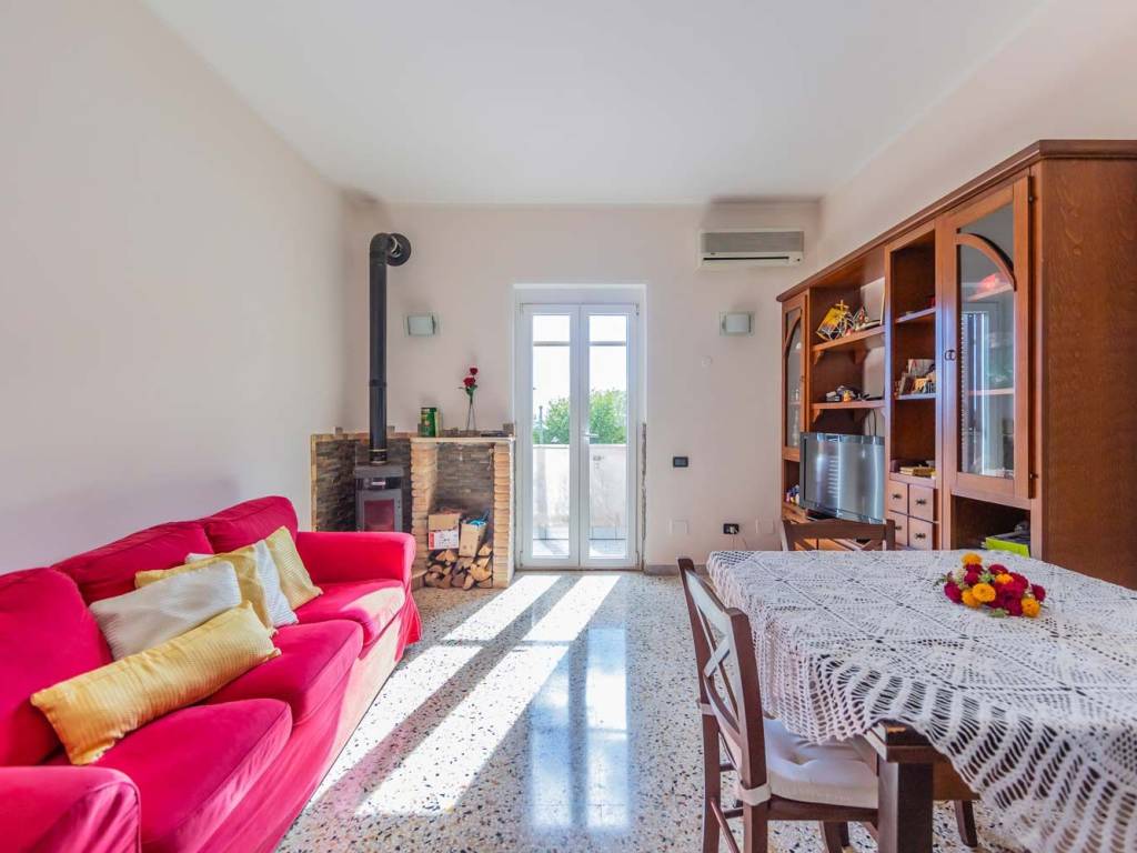 Appartamento a Rocca priora in Piazza Capranica - Foto 3