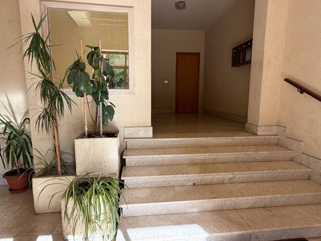 Appartamento a Caltanissetta in Via Guglielmo Borremans, 90 - Foto 2