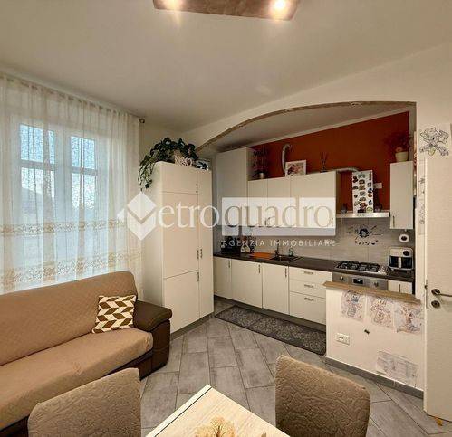 Appartamento a Ostiglia in Strada Abetone Brennero Est 49 - Foto 5