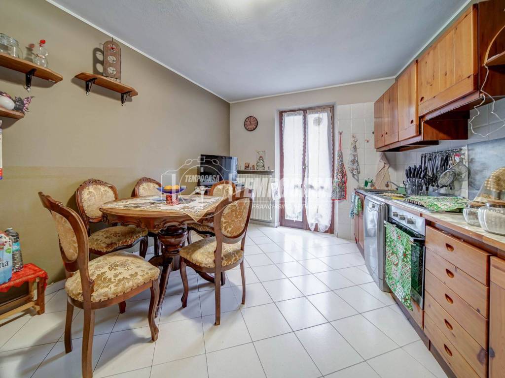 Casa indipendente a Azzate in Via Castello, 6 - Foto 5