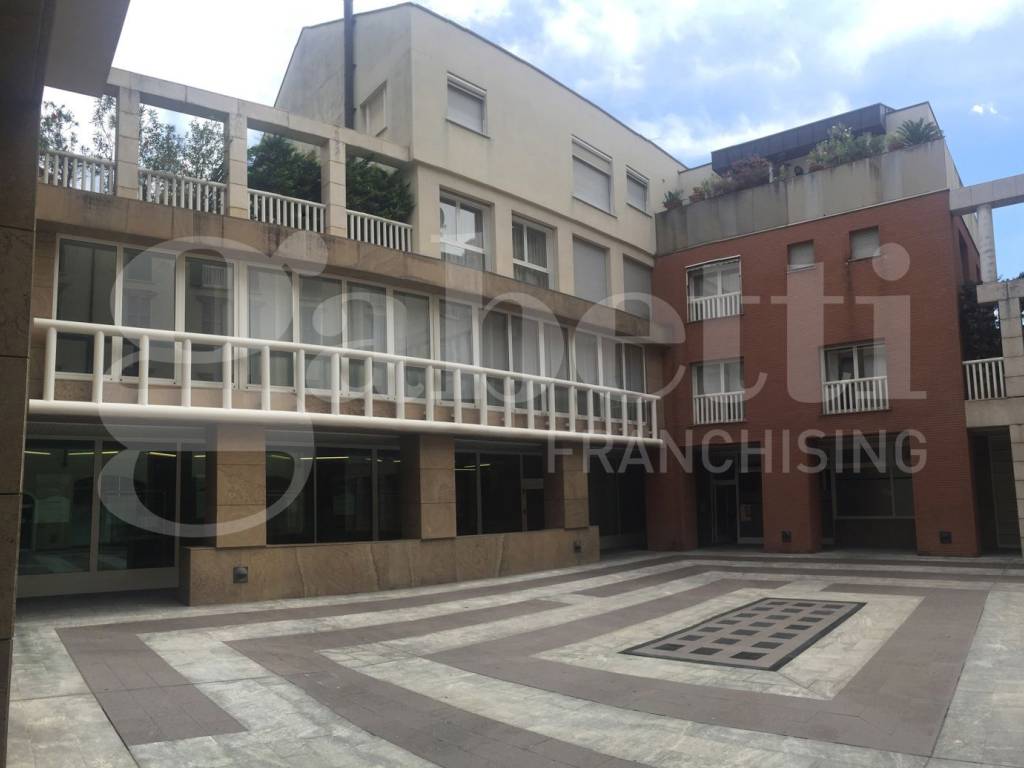 Immobile a Lecco in via Carlo Cattaneo , 54 - Foto 5