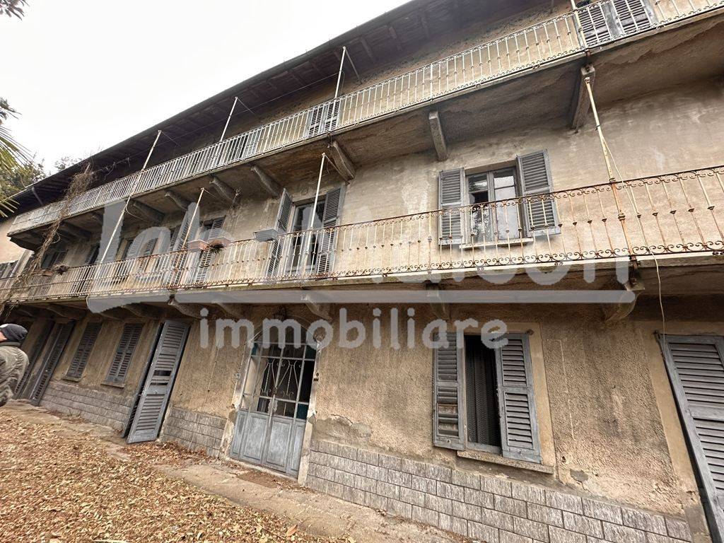 Rustico / casale a Brebbia in via 4 novembre - Foto 2