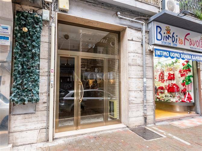 Immobile a Bari in Via Alessandro Manzoni - Foto 2