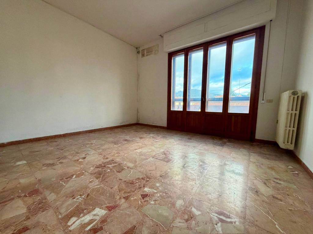 Appartamento a Prato in Via Podgora - Foto 2