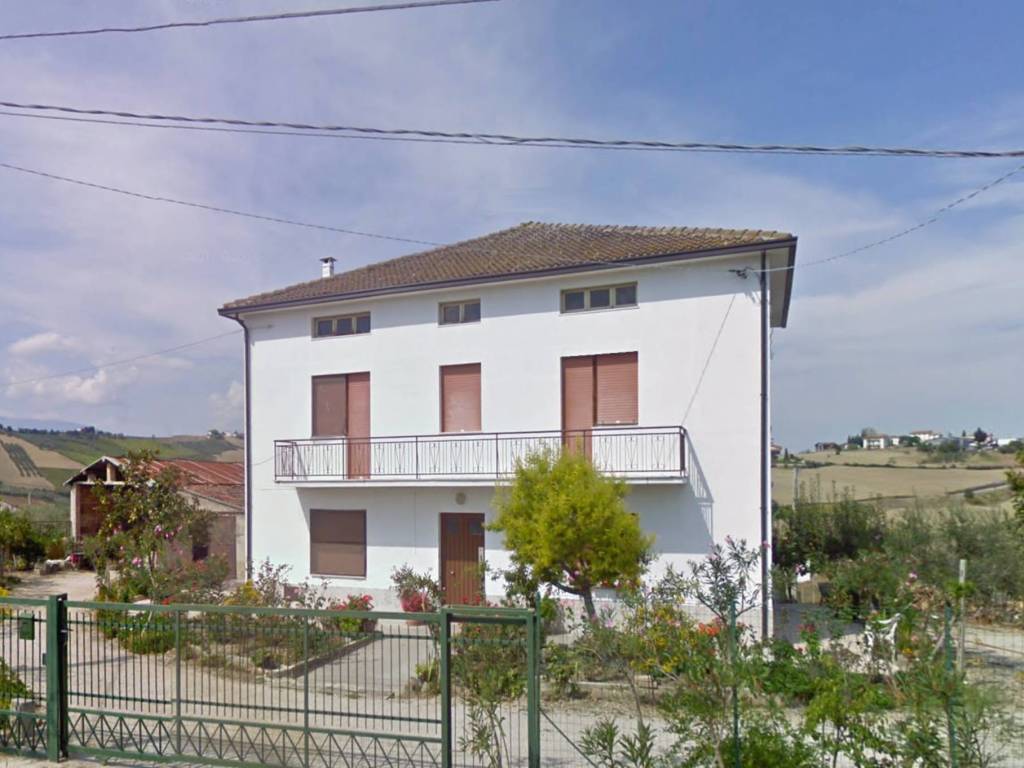 Villa a Sant'eusanio del sangro in Strada Provinciale di Castel Frentano - Foto 2