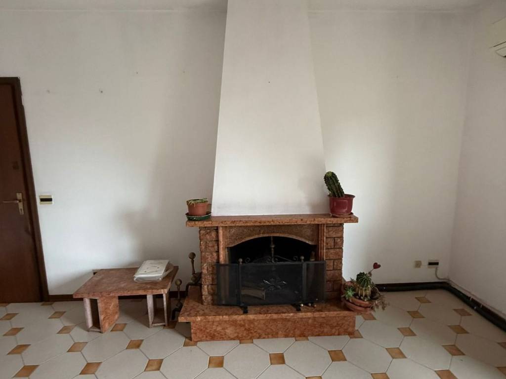 Appartamento a Crema in Via Dosso Morone - Foto 5