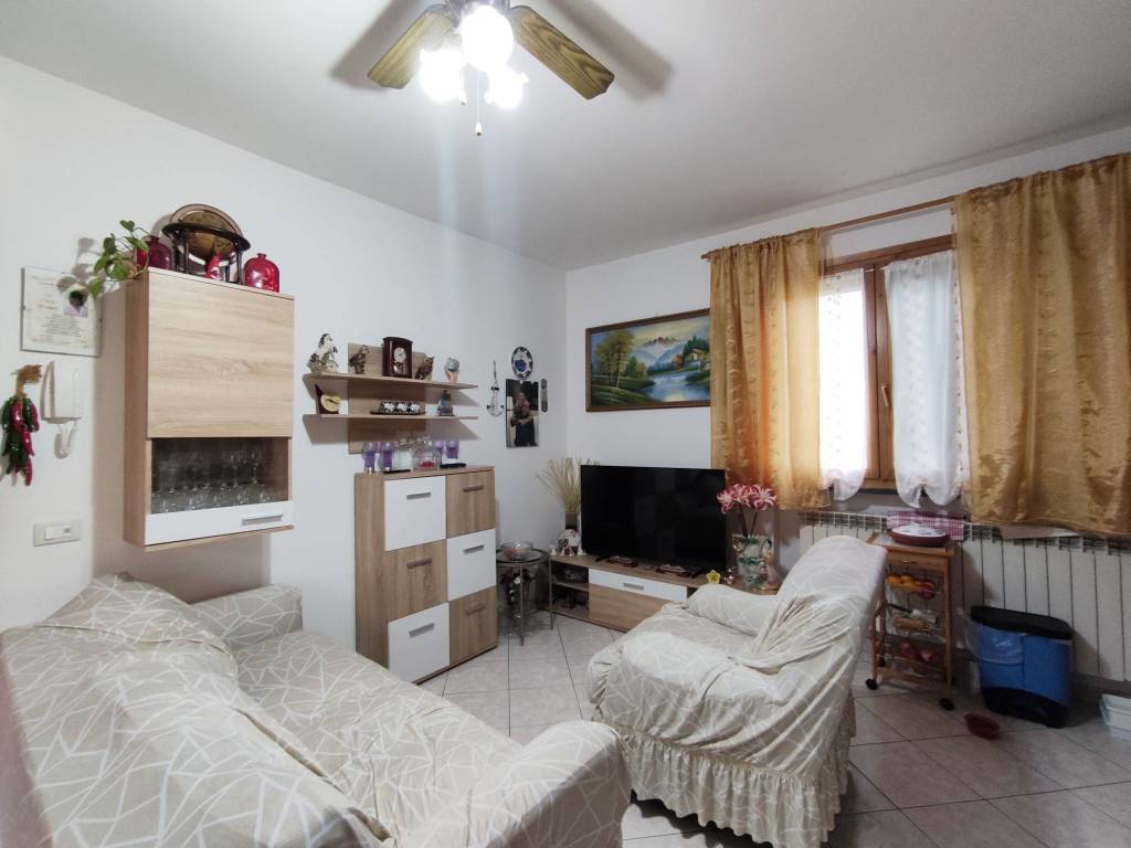 Appartamento a Altopascio in Via Lupori - Foto 2