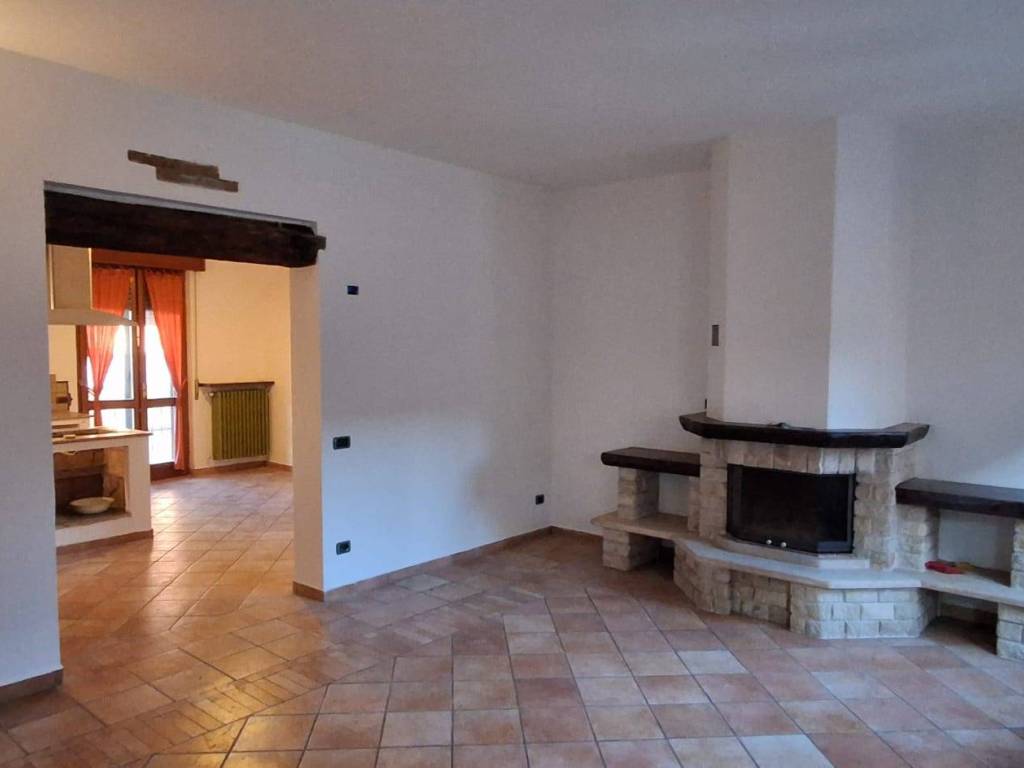 Appartamento a Vigevano in Via Garbiglia, 27 - Foto 2