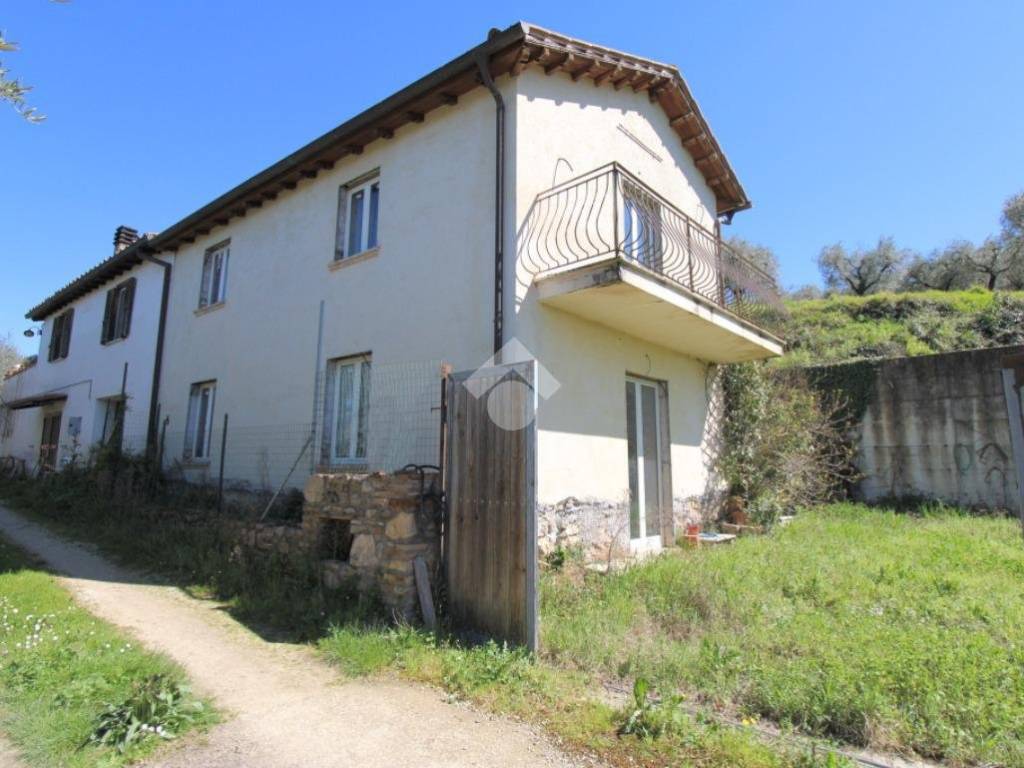 Casa indipendente a Poggio mirteto in Via Carlo Parlagreco - Foto 2