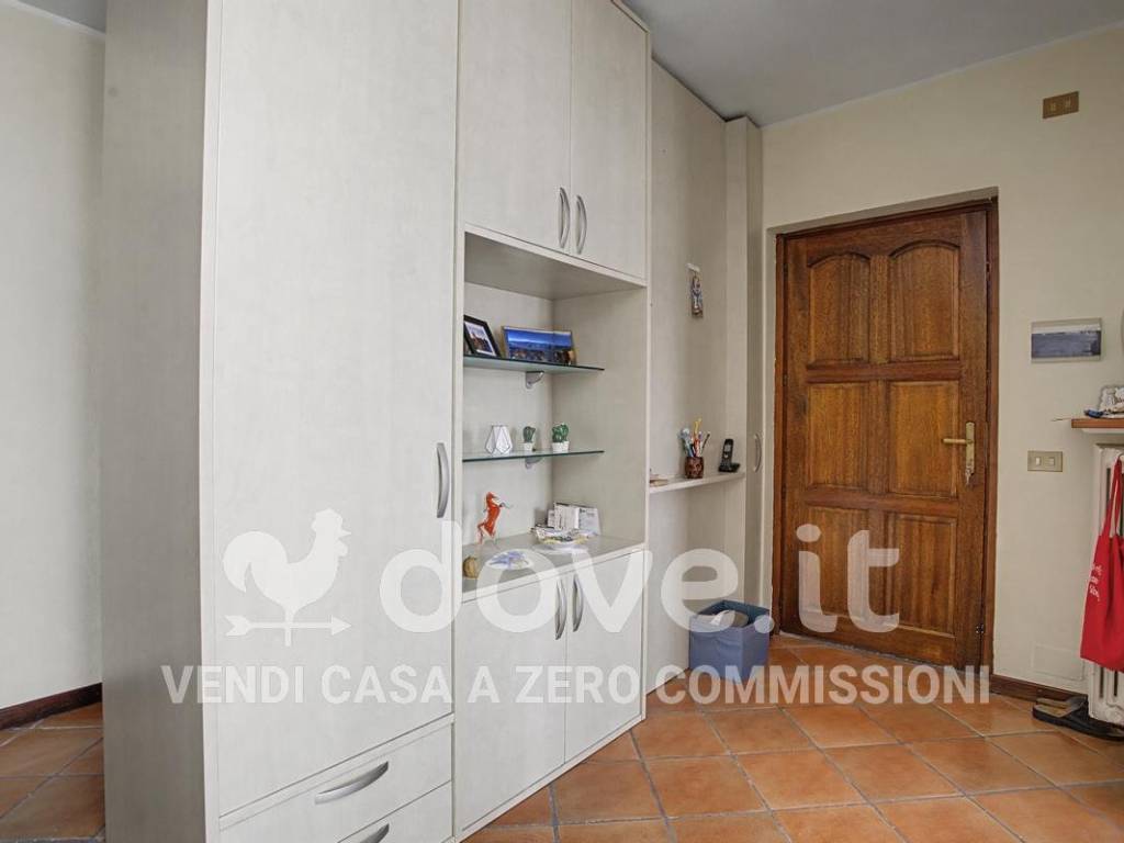 Appartamento a Luino in Via Gorizia, 25 - Foto 2