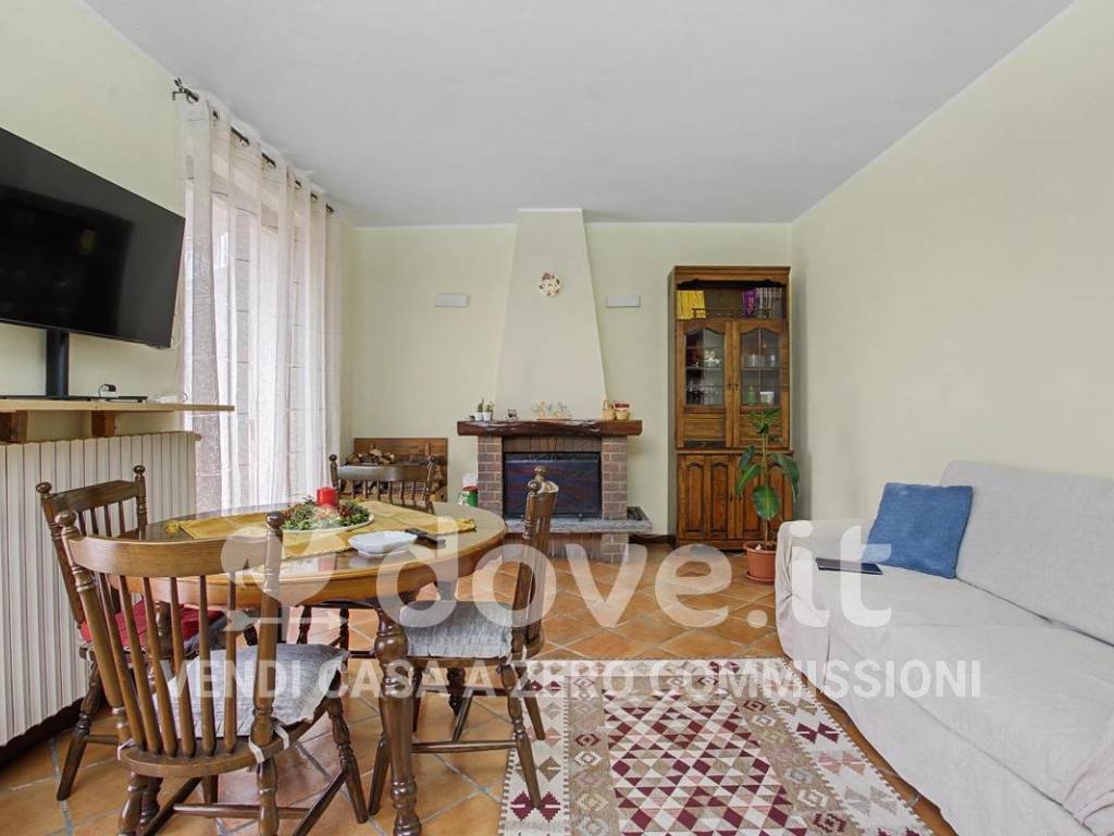 Appartamento a Luino in Via Gorizia, 25 - Foto 4