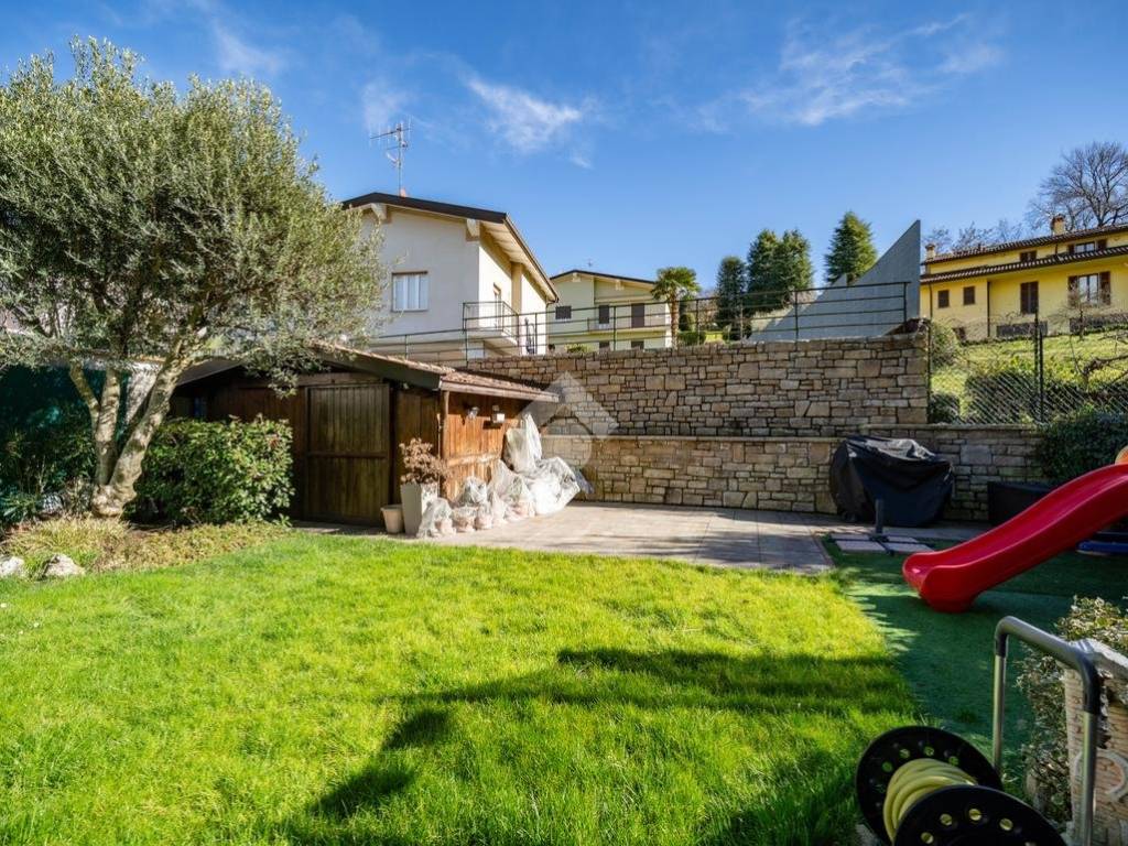 Appartamento a Oggiono in Via per Galbiate, 014 - Foto 3