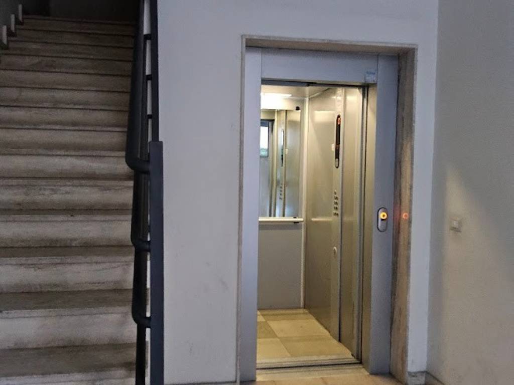 Appartamento a Catania in Via Matteo Renato Imbriani - Foto 4