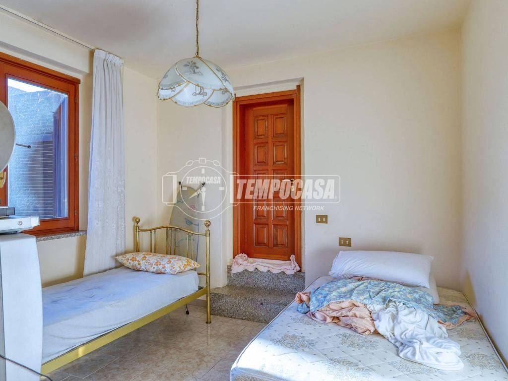 Villa a Induno olona in Via San Pietro, 3 - Foto 5