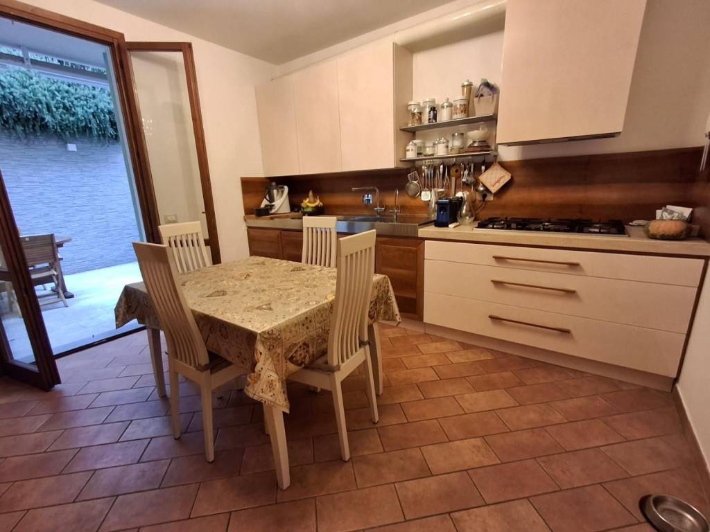 Villetta a schiera a Montelupo fiorentino - Foto 2