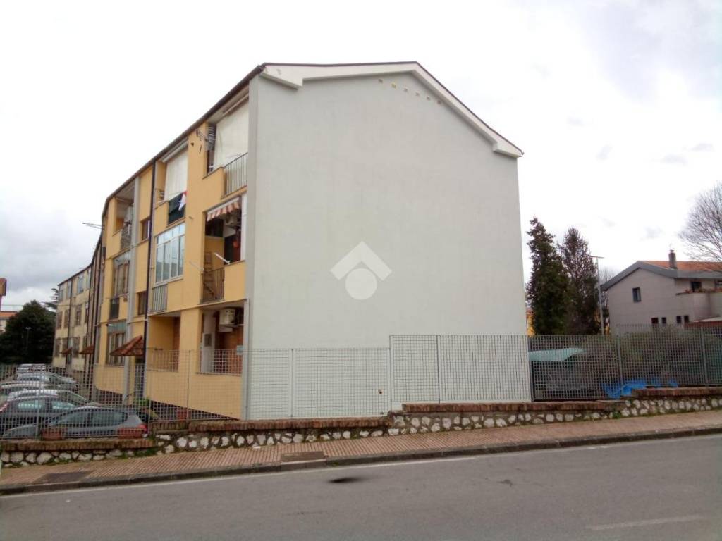 Appartamento a Avellino in Via Umberto Zanotti Bianco, 19 - Foto 4