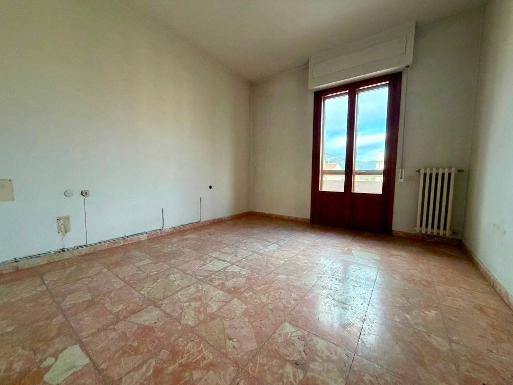 Appartamento a Prato in Via Podgora - Foto 3