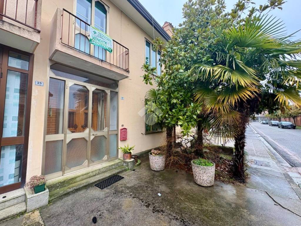 Villetta a schiera a Codroipo in Via E. Crippa, 27 - Foto 2