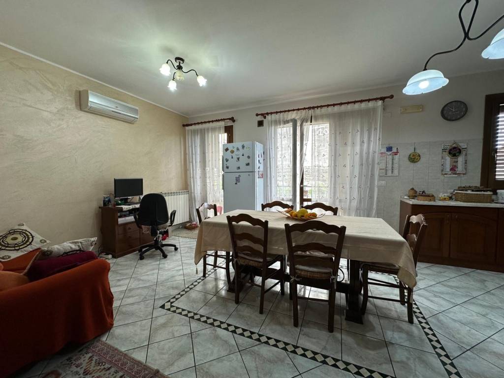 Appartamento a Mascali in Via Etnea - Foto 4