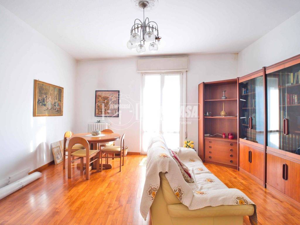Appartamento a Novara in Via Perazzi - Foto 3