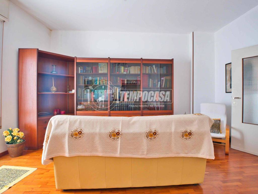 Appartamento a Novara in Via Perazzi - Foto 5