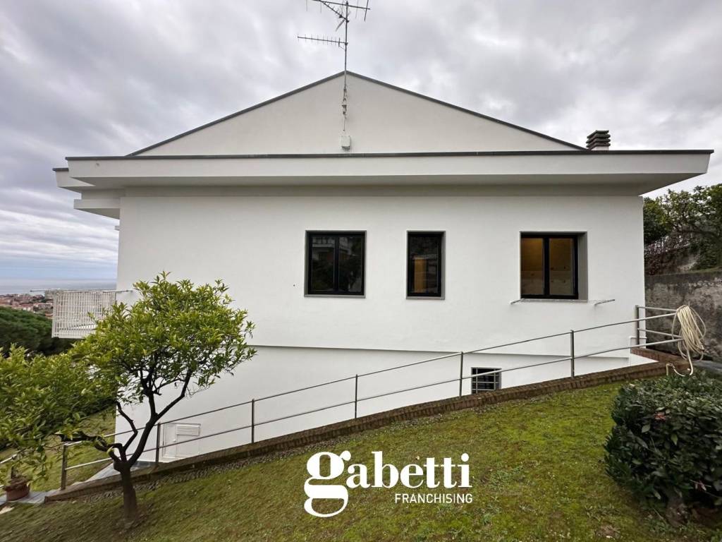 Villa a Loano in Via Bulasce, 10 - Foto 4