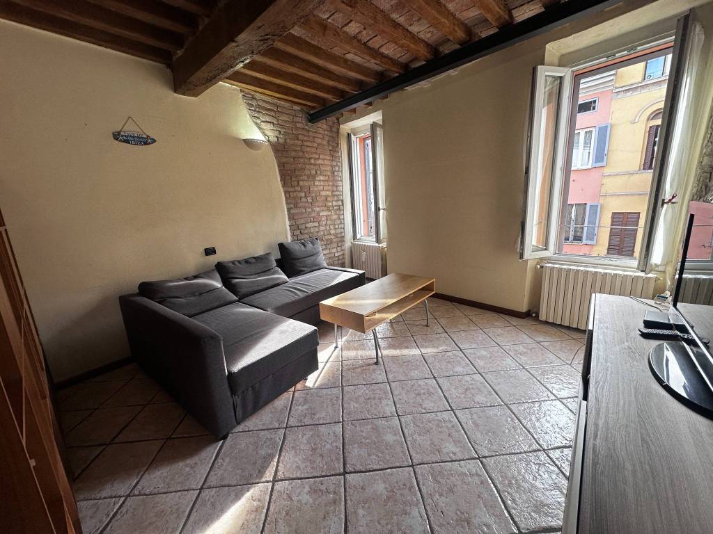 Appartamento a Parma in Strada Massimo d'Azeglio, 73 - Foto 2