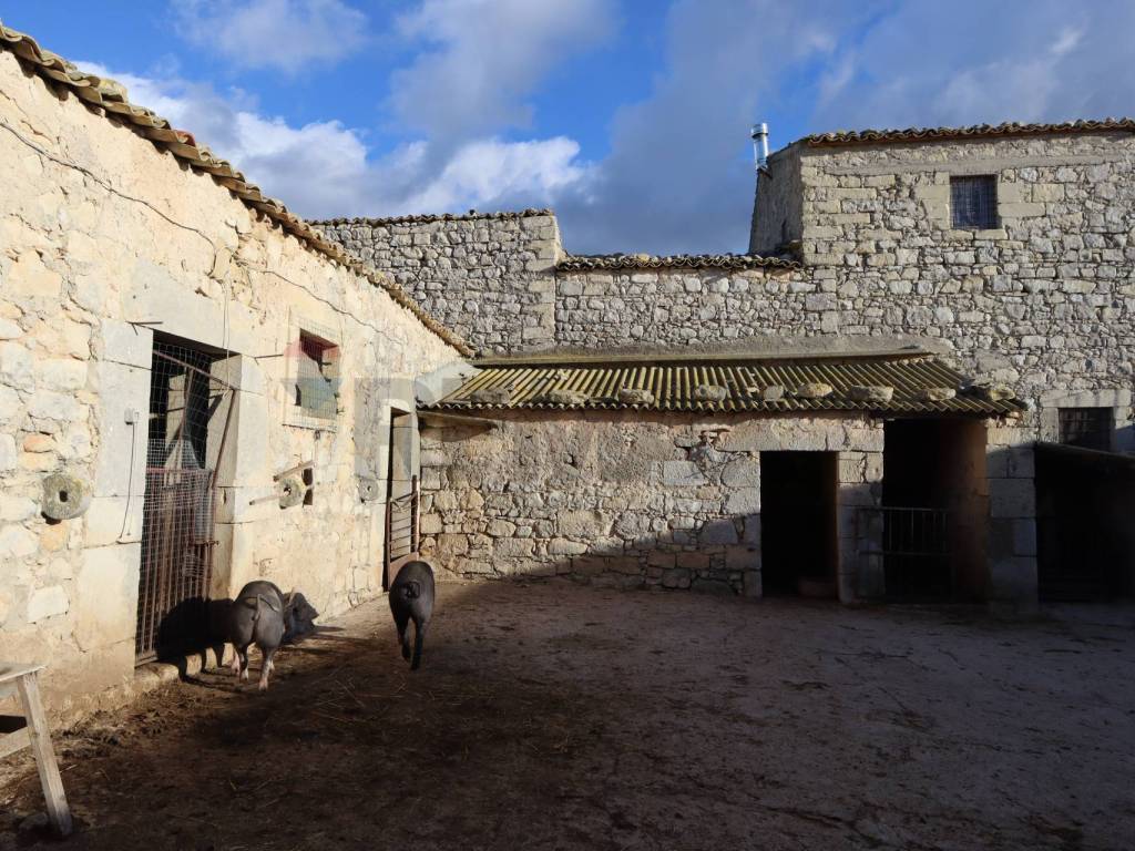 Rustico / casale a Ragusa in Cda Cilone/Maurino - Foto 2
