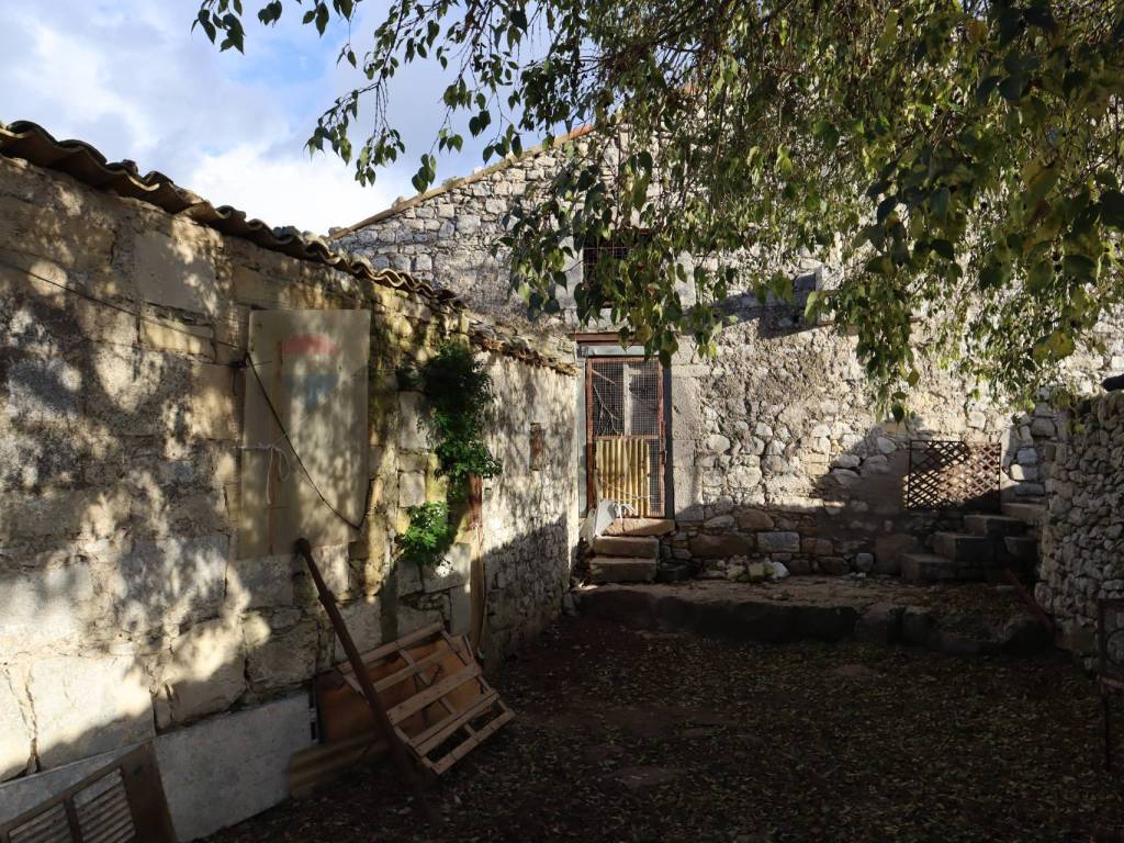 Rustico / casale a Ragusa in Cda Cilone/Maurino - Foto 4