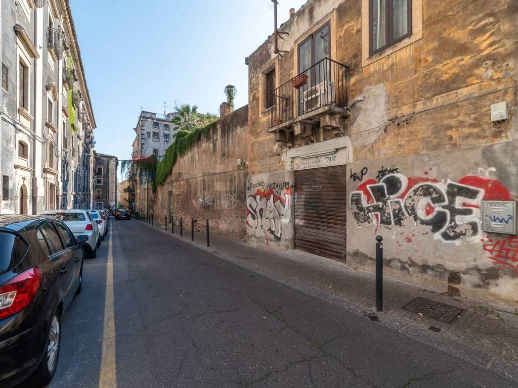 Immobile a Catania in via teatro greco, 3 - Foto 3