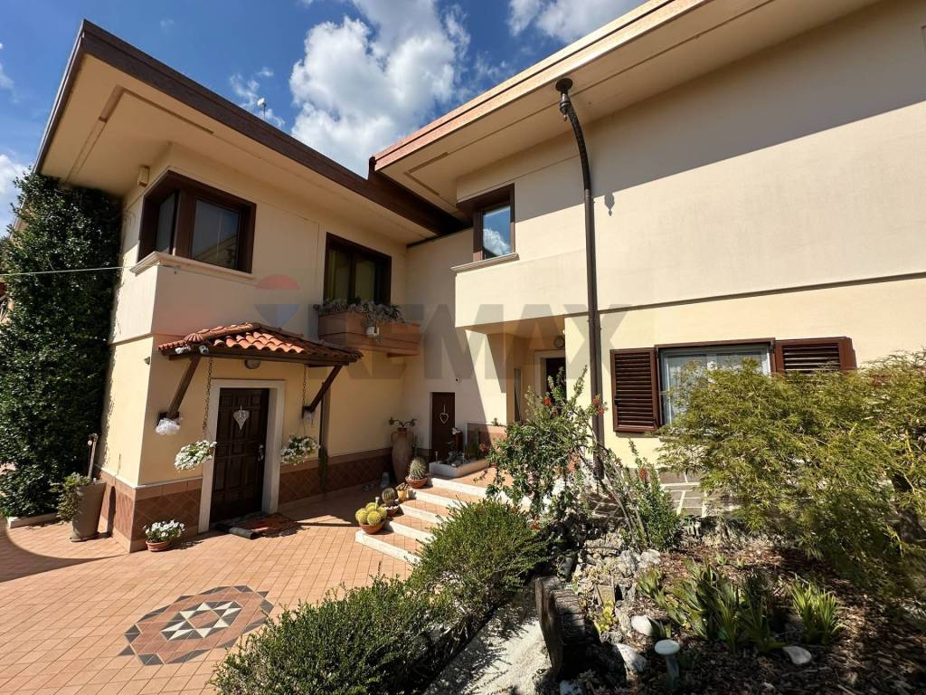 Villa a Montaquila in Via Selva, 1 - Foto 2