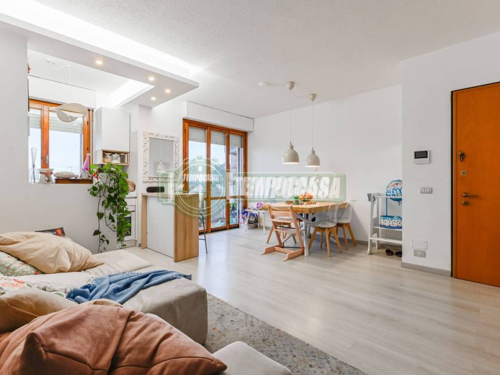 Appartamento a Rodano in Via delle Querce 1/C - Foto 3