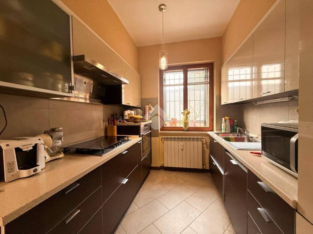 Appartamento a Varese in Via Daniele Manin, 30 - Foto 3