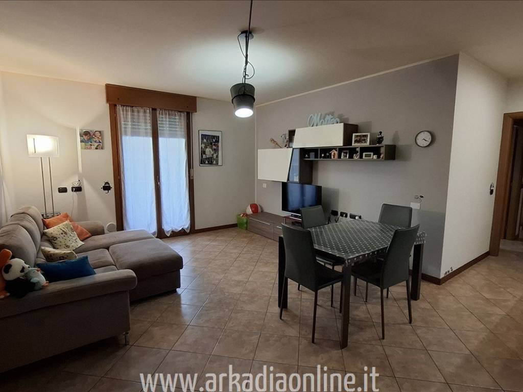 Appartamento a Piacenza in Via Giuseppe Beati, 48 - Foto 5