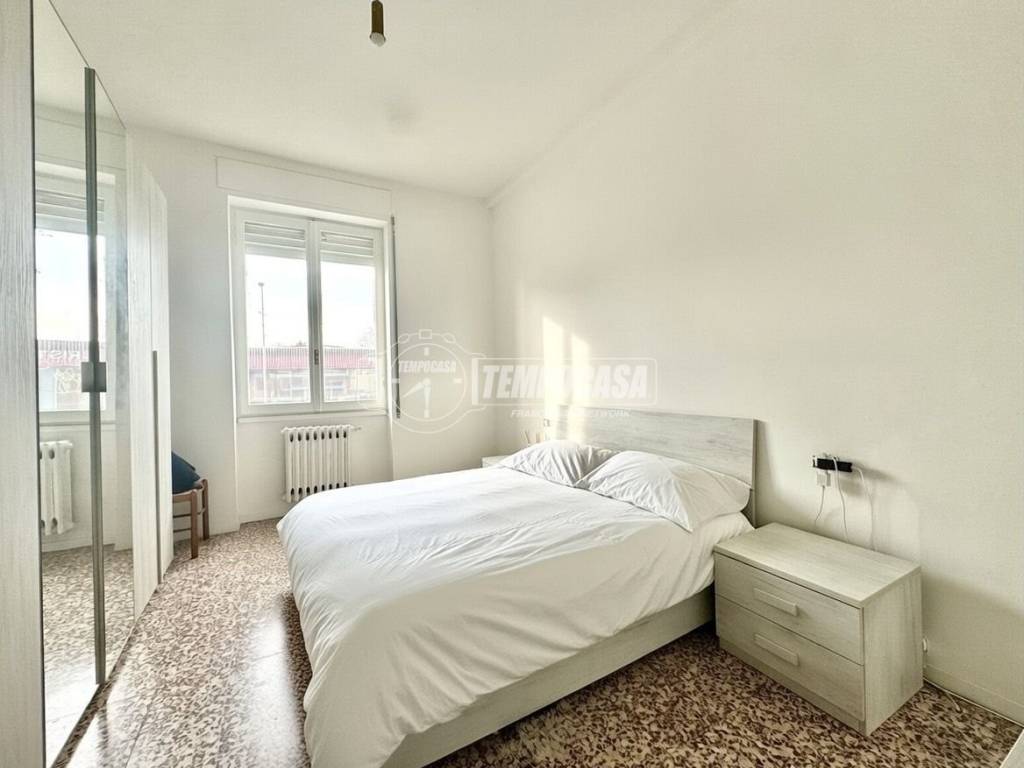 Appartamento a Rozzano in Via monte amiata - Foto 2