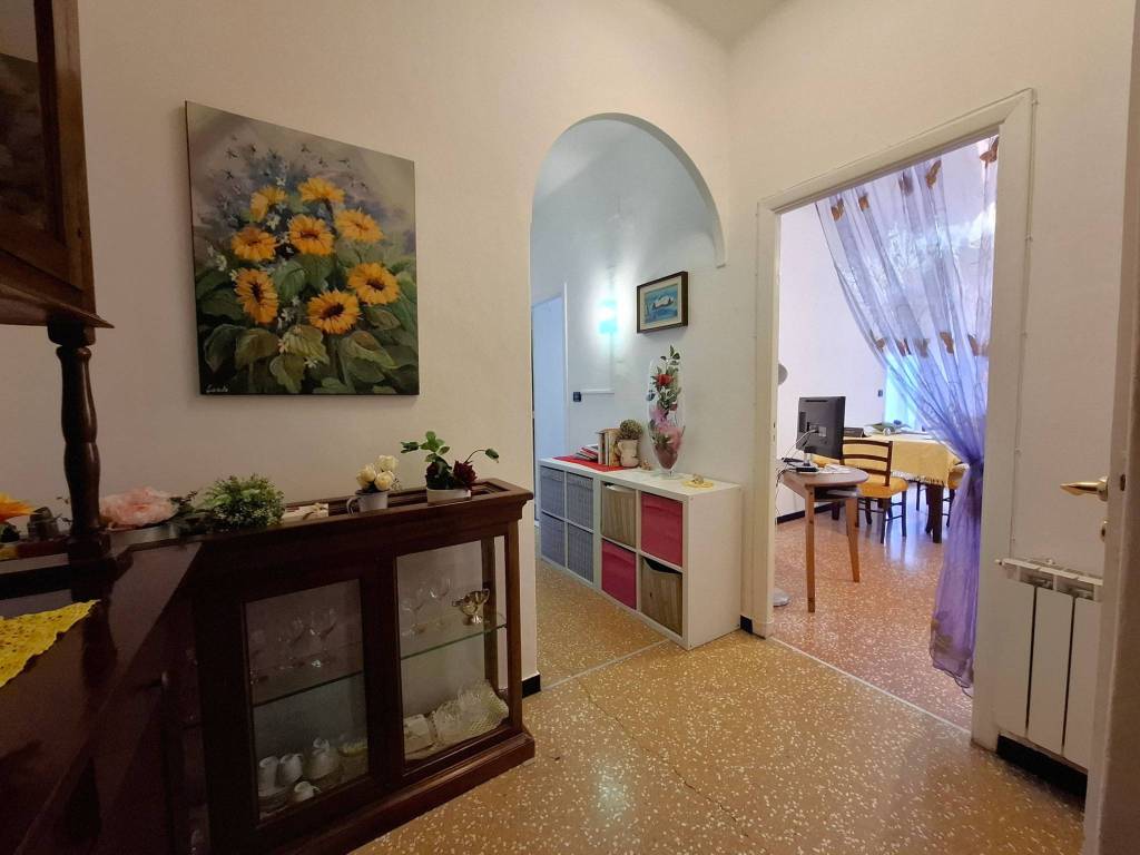 Appartamento a Serra riccò in Via Domenico Carli - Foto 4
