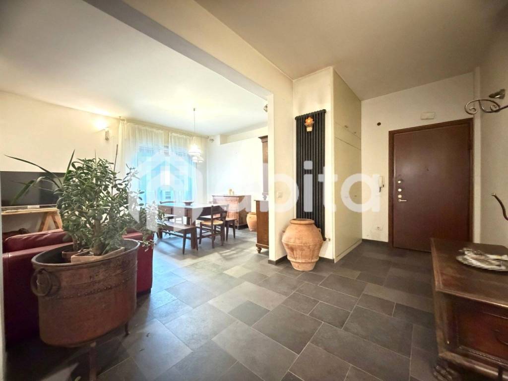 Appartamento a Montevarchi in Viale Diaz - Foto 5