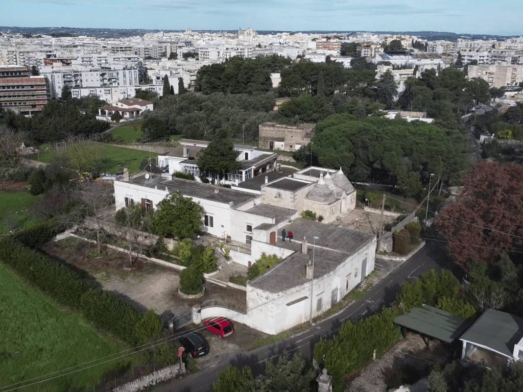 Villa a Martina franca in VIA MONTI DEL DUCA 14 - Foto 3