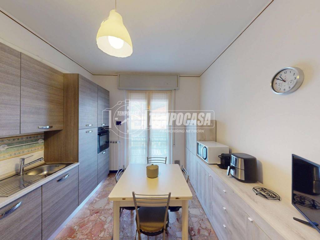 Appartamento a Albenga in Via Piave 69 - Foto 2