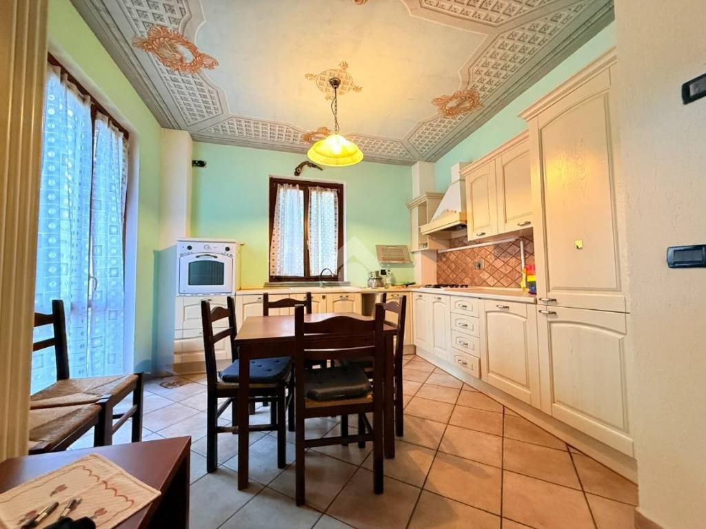 Appartamento a Castellamonte in Vicolo Barcellona, 1 - Foto 4