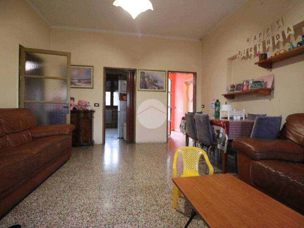Appartamento a Roncoferraro in Via Cesare Battisti, 1 - Foto 2
