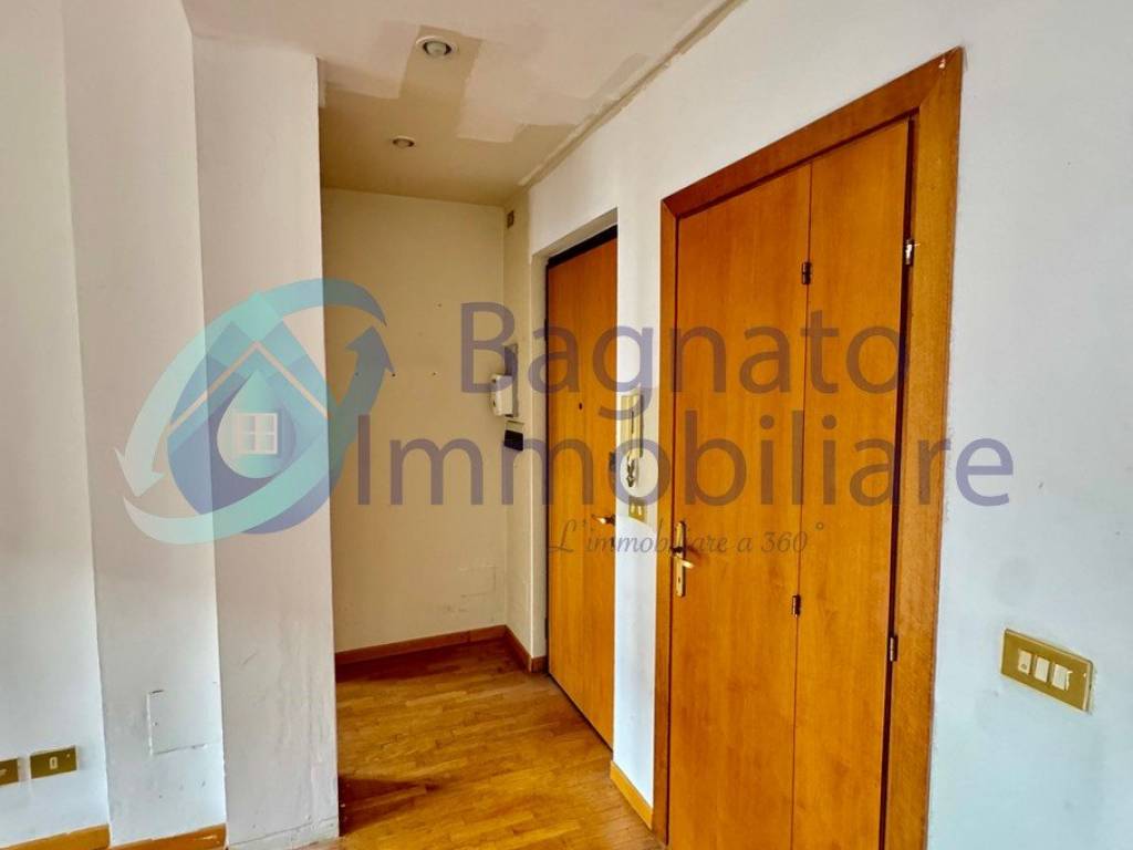 Appartamento a Novara in Via Luigi Orelli - Foto 3