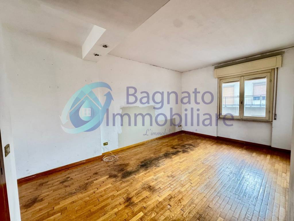 Appartamento a Novara in Via Luigi Orelli - Foto 4