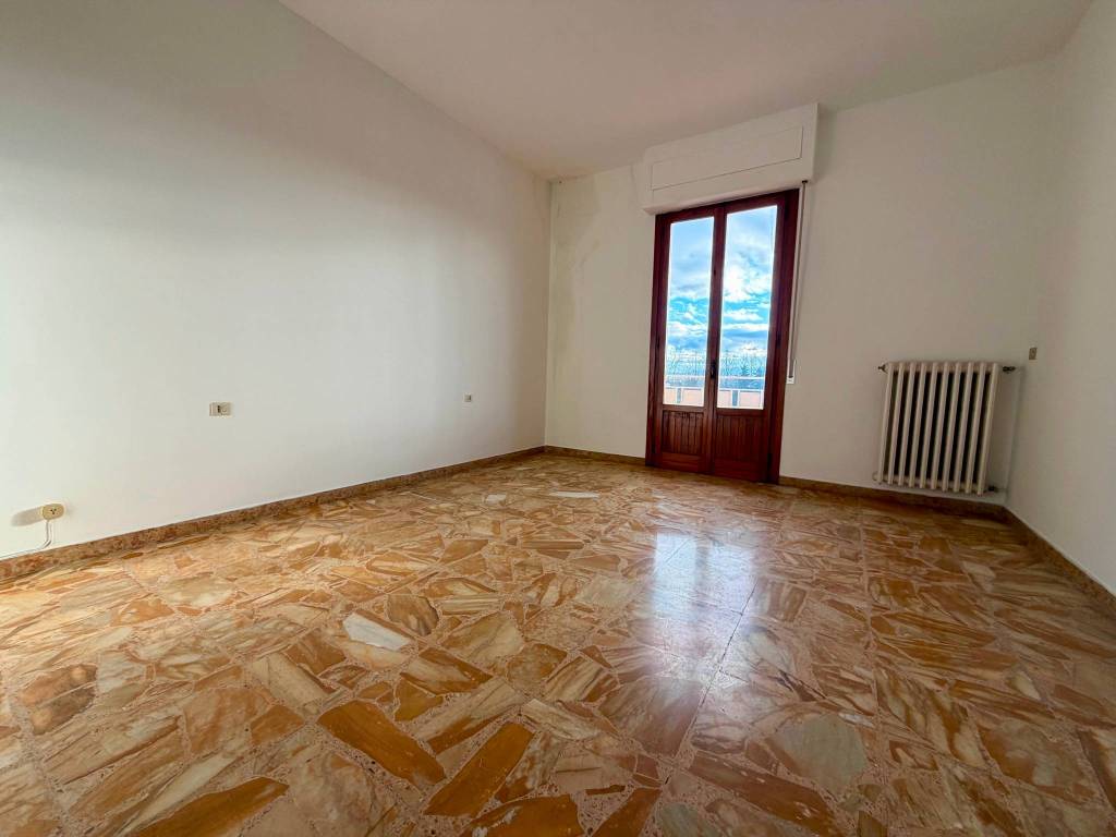 Appartamento a Prato in Via Podgora - Foto 4