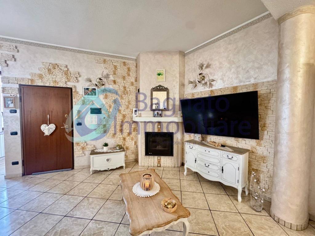 Villa a Novara in Via Melchiorre Langhi, 25 - Foto 3