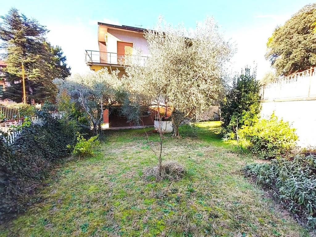 Villa a Amelia in Via A. Langer, snc - Foto 4