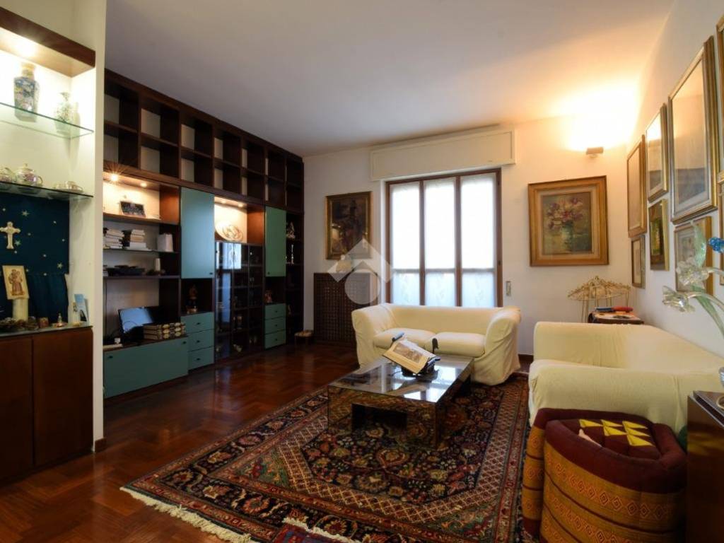 Appartamento a Rozzano in Via Eugenio Curiel, 4 - Foto 2
